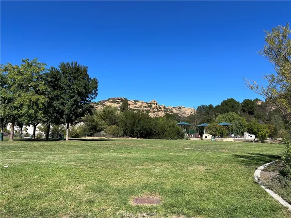 $4,999 | 10141 Valley Cir Boulevard, Unit 4, Chatsworth, CA 91311