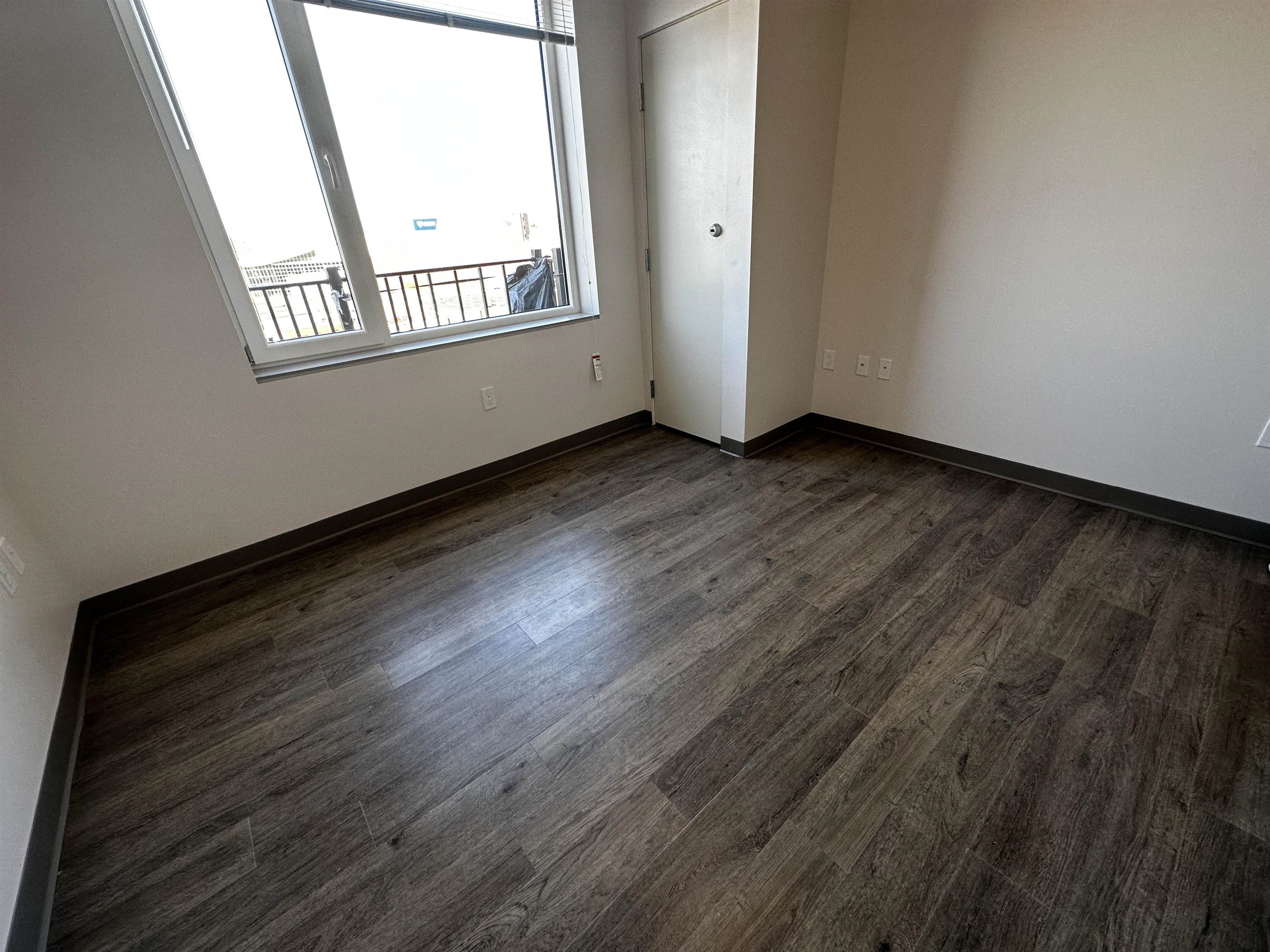 409 Elm Street, Unit 601 Manchester, NH 03101 - Photo 27 of 39