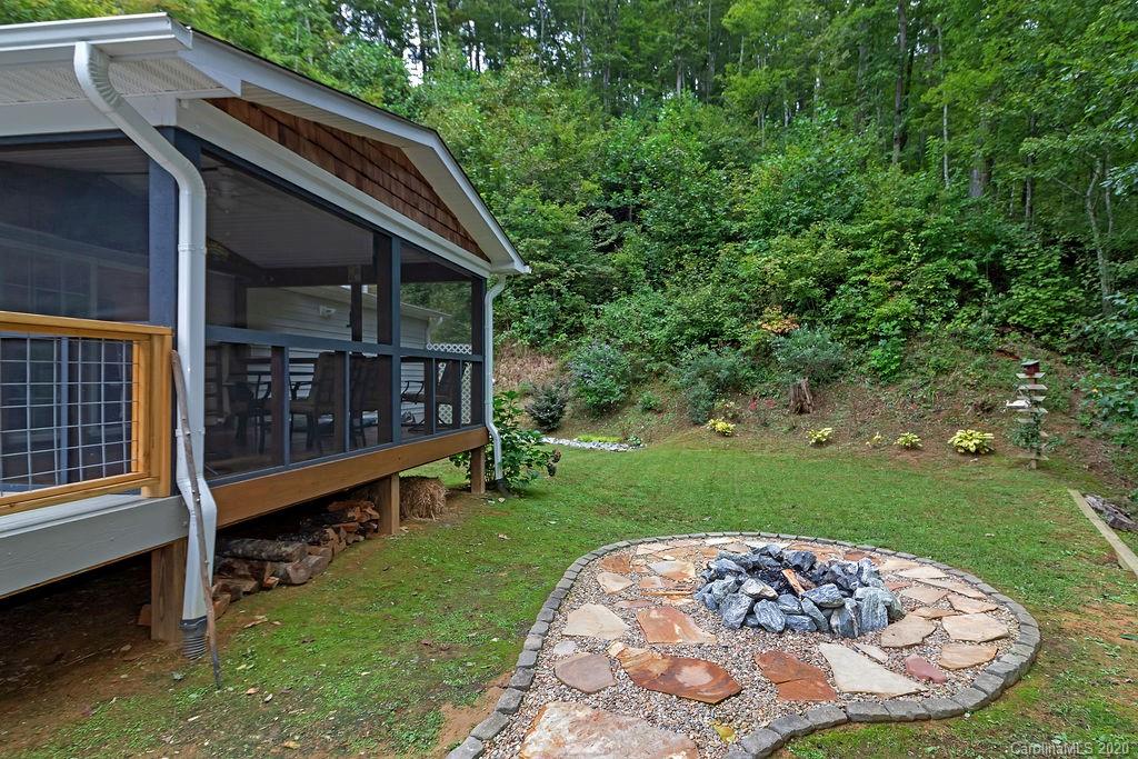 372 A Long Ridge Road Brevard, NC 28712 - Photo 27 of 40 Gallery Image 27