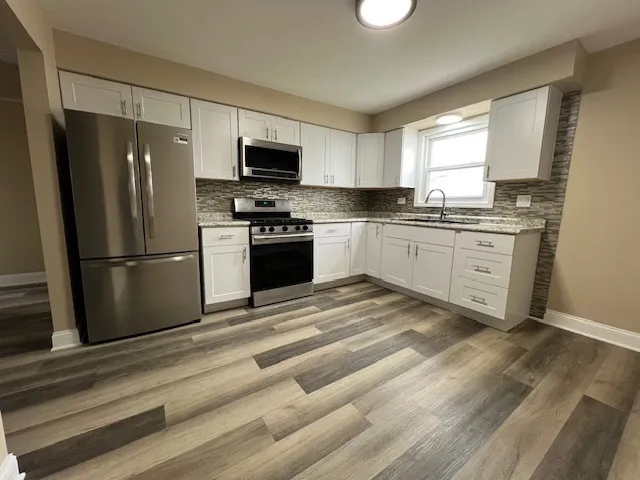 $1,695 | 6330 West 99th Place, Unit 2A, Oak Lawn, IL 60453