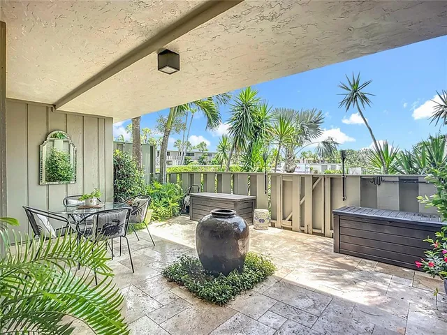 $799,000 | 6200 Flotilla Drive, Unit 262, Holmes Beach, FL 34217