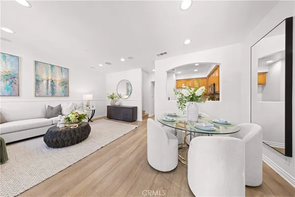 $1,148,000 | 76 Trailing Vine, Irvine, CA 92602