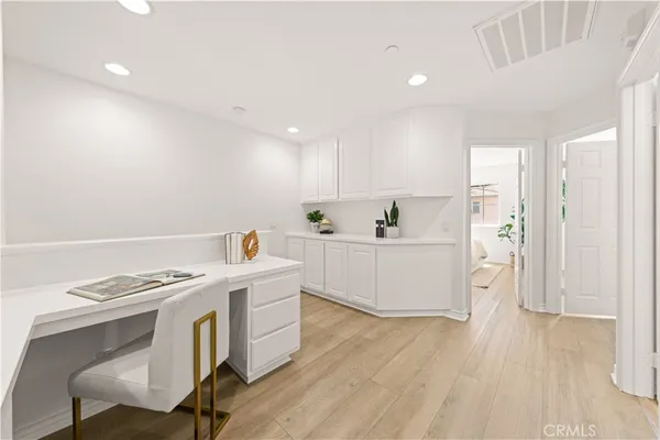 $1,148,000 | 76 Trailing Vine, Irvine, CA 92602