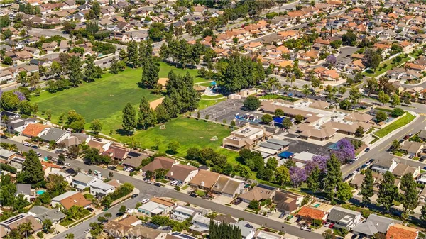 $1,148,000 | 76 Trailing Vine, Irvine, CA 92602