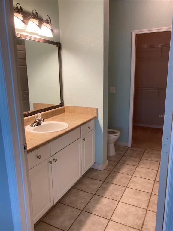 5541 Rosehill Road, Unit 101 Sarasota, FL 34233 - Photo 12 of 18 Gallery Image 12