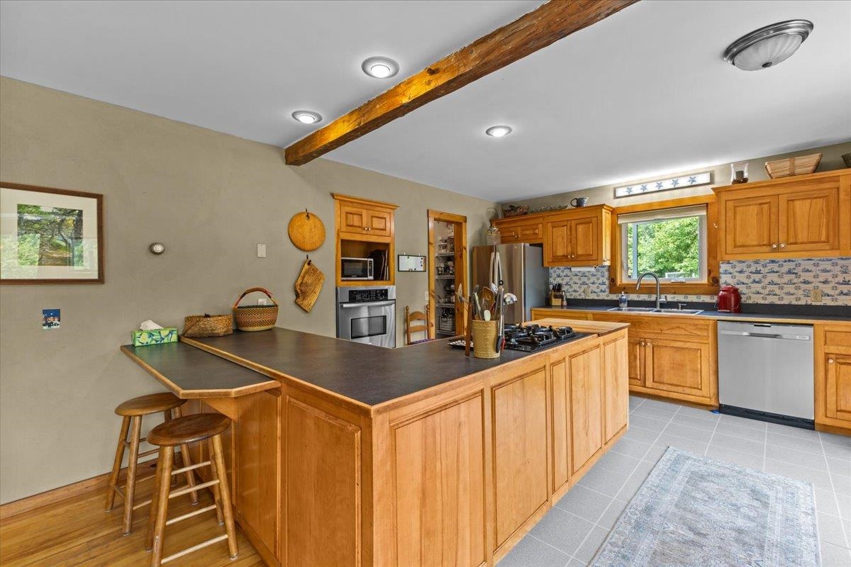 429 Polhemus Road Cambridge, VT 05464 - Photo 14 of 60 Gallery Image 14