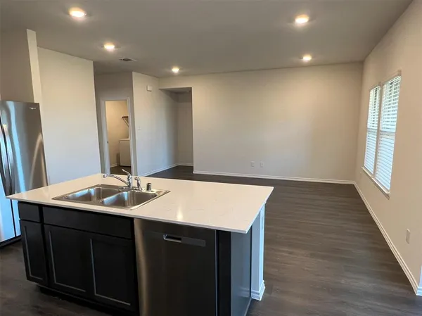 $2,195 | 2117 Berrywood Drive, Royse City, TX 75189