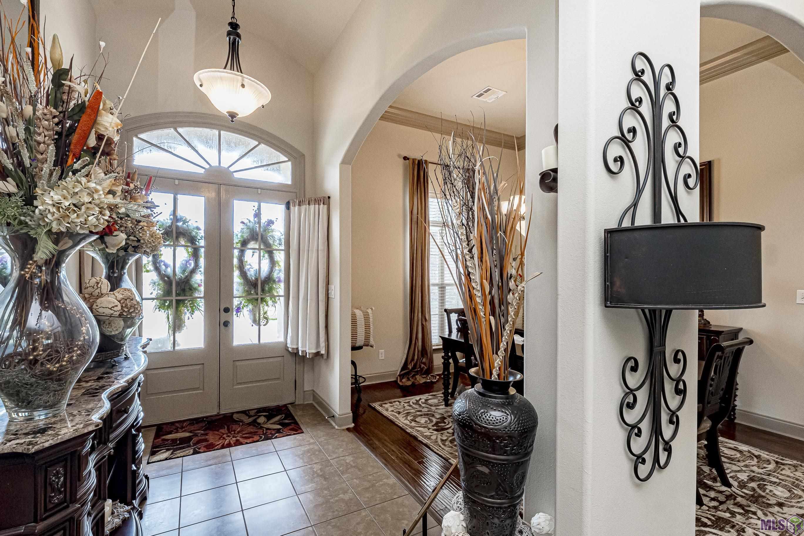 4141 Magnolia Grove Court Baton Rouge, LA 70817 - Photo 3 of 25 Gallery Image 3
