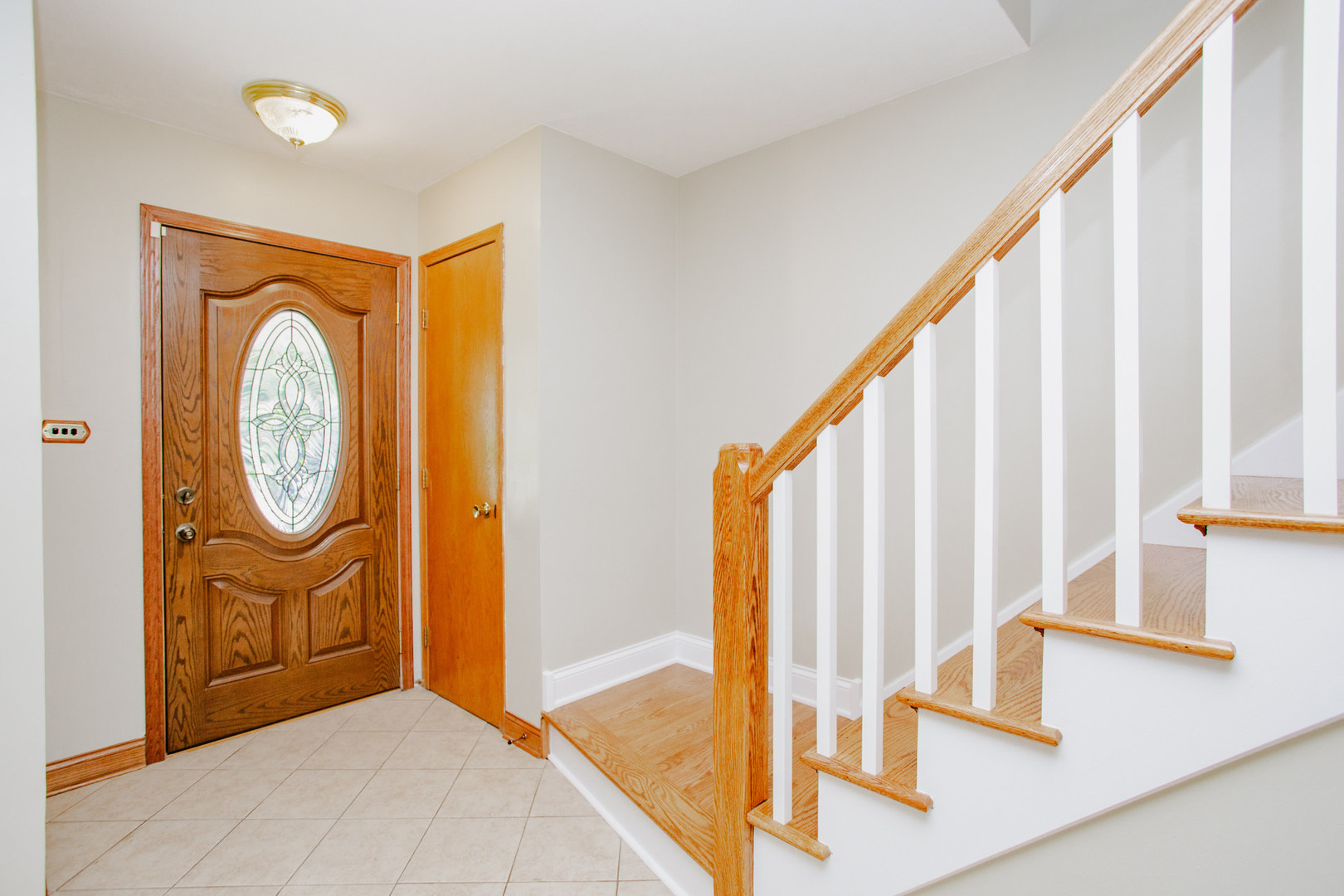 722 North Mavis Lane Addison, IL 60101 - Photo 4 of 26