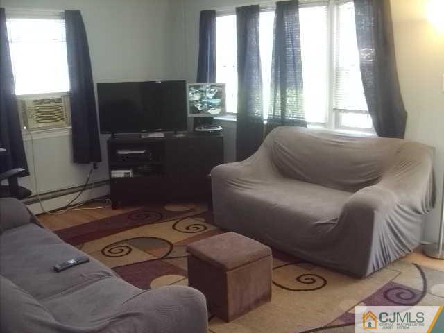23 Brookside Road Spotswood, NJ 08884 - Photo 7 of 9 Gallery Image 7