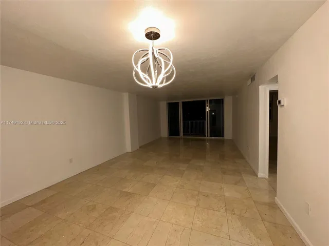 $3,200 | 10350 West Bay Harbor Drive, Unit 6V, Bay Harbor Islands, FL 33154