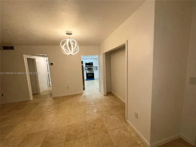 $3,200 | 10350 West Bay Harbor Drive, Unit 6V, Bay Harbor Islands, FL 33154