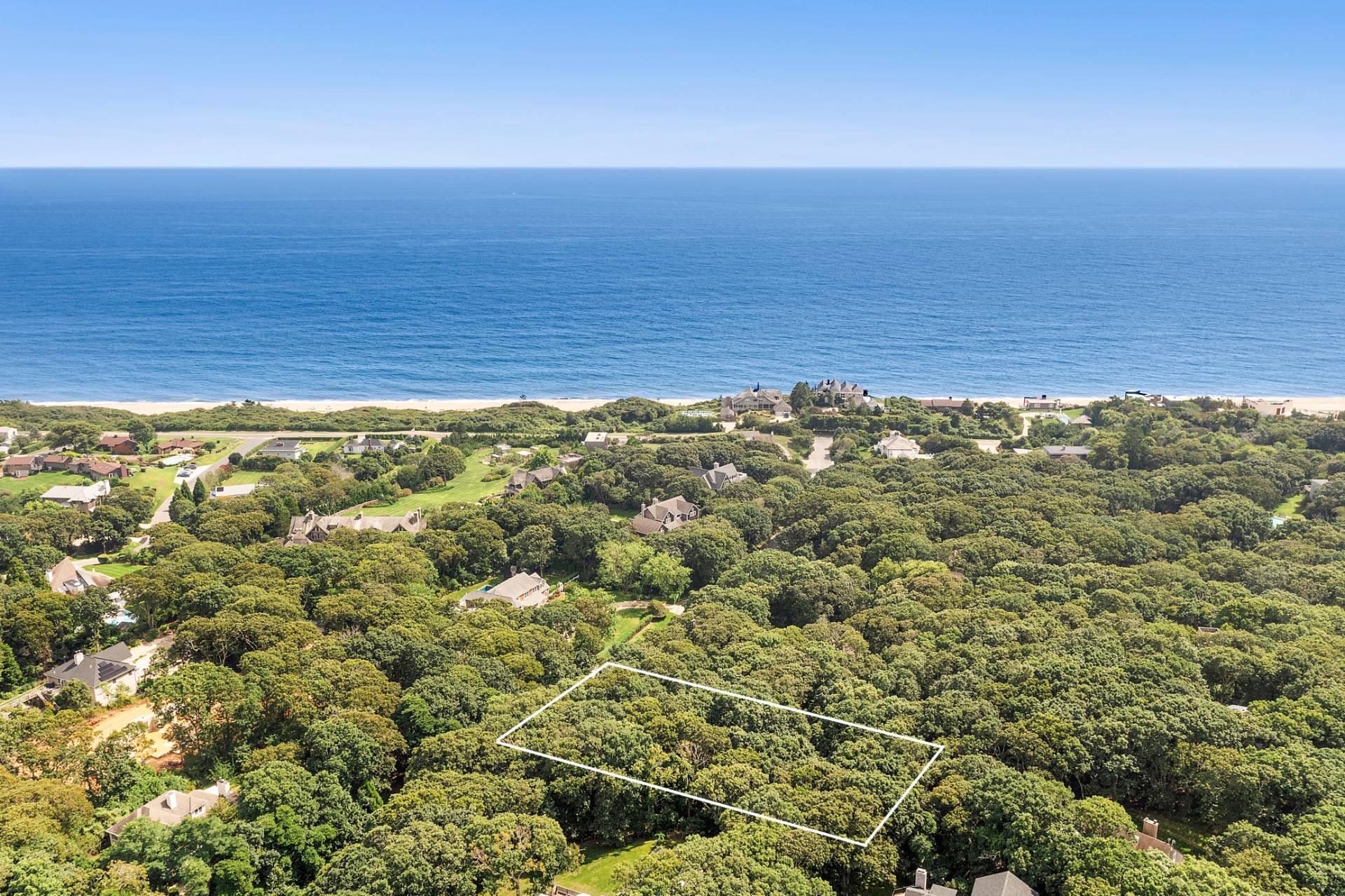 19 Davis Drive Montauk, NY 11954 - Photo 1 of 7 a view of an ocean