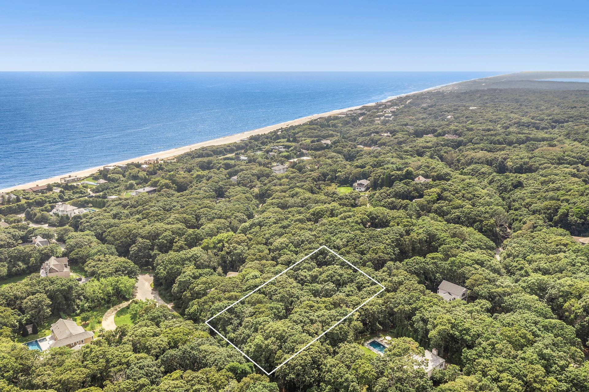 19 Davis Drive Montauk, NY 11954 - Photo 6 of 7 an aerial view of beach and ocean