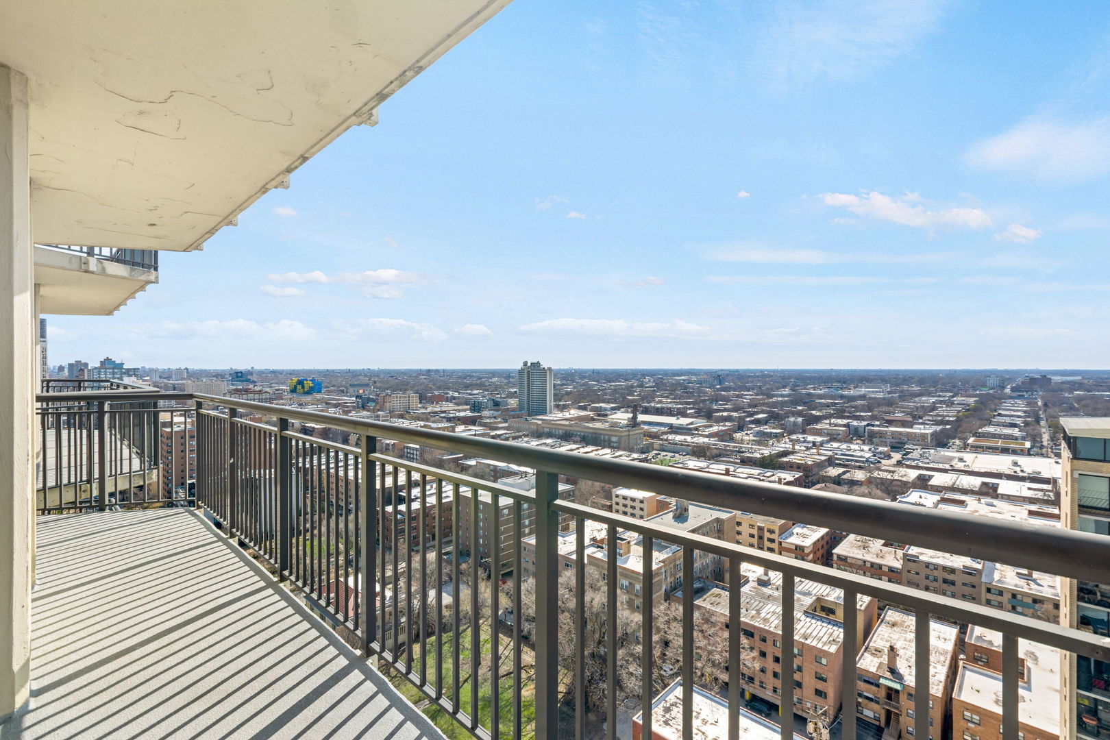 6007 North Sheridan Road, Unit 22K Chicago, IL 60660 - Photo 16 of 22