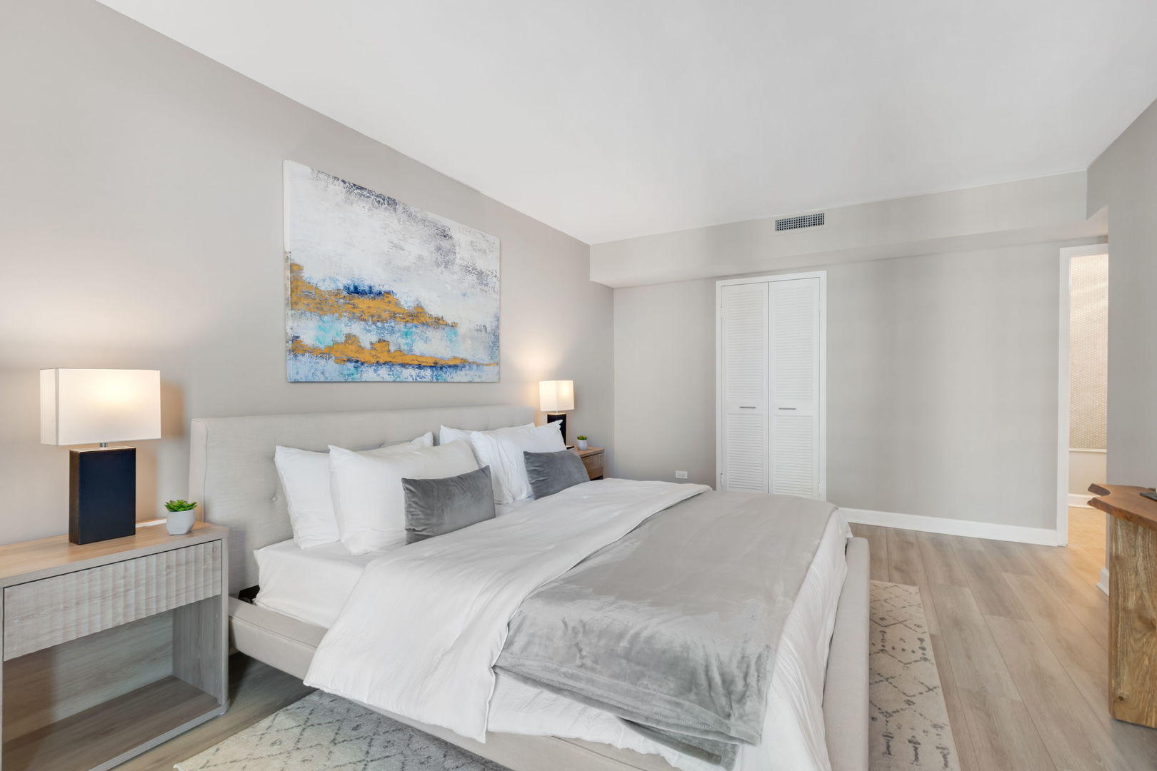 6007 North Sheridan Road, Unit 22K Chicago, IL 60660 - Photo 9 of 22