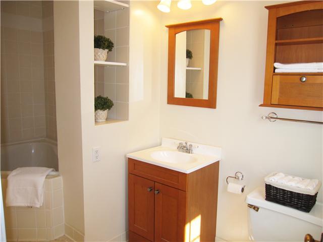 1991 Suffolk Road, Unit 4 Columbus, OH 43221 - Photo 11 of 16