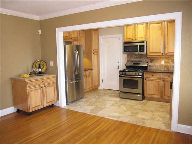 1991 Suffolk Road, Unit 4 Columbus, OH 43221 - Photo 3 of 16