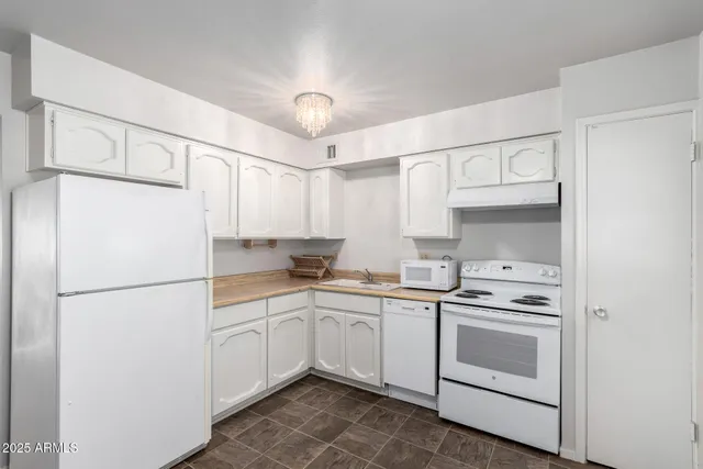 $1,450 | 3031 South Rural Road, Unit 45, Tempe, AZ 85282