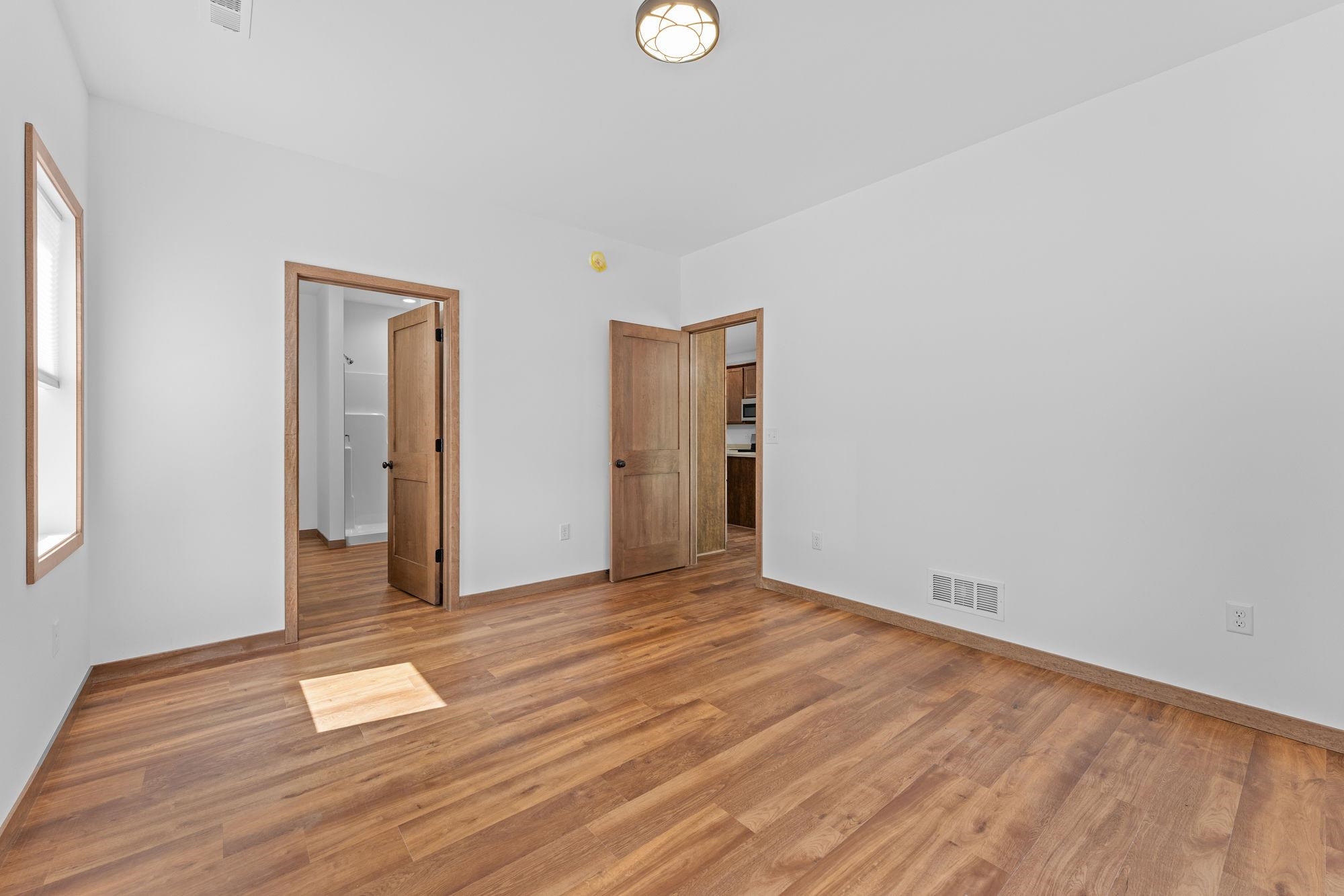 236 West 2nd Street Reedsburg, WI 53959 - Photo 14 of 38