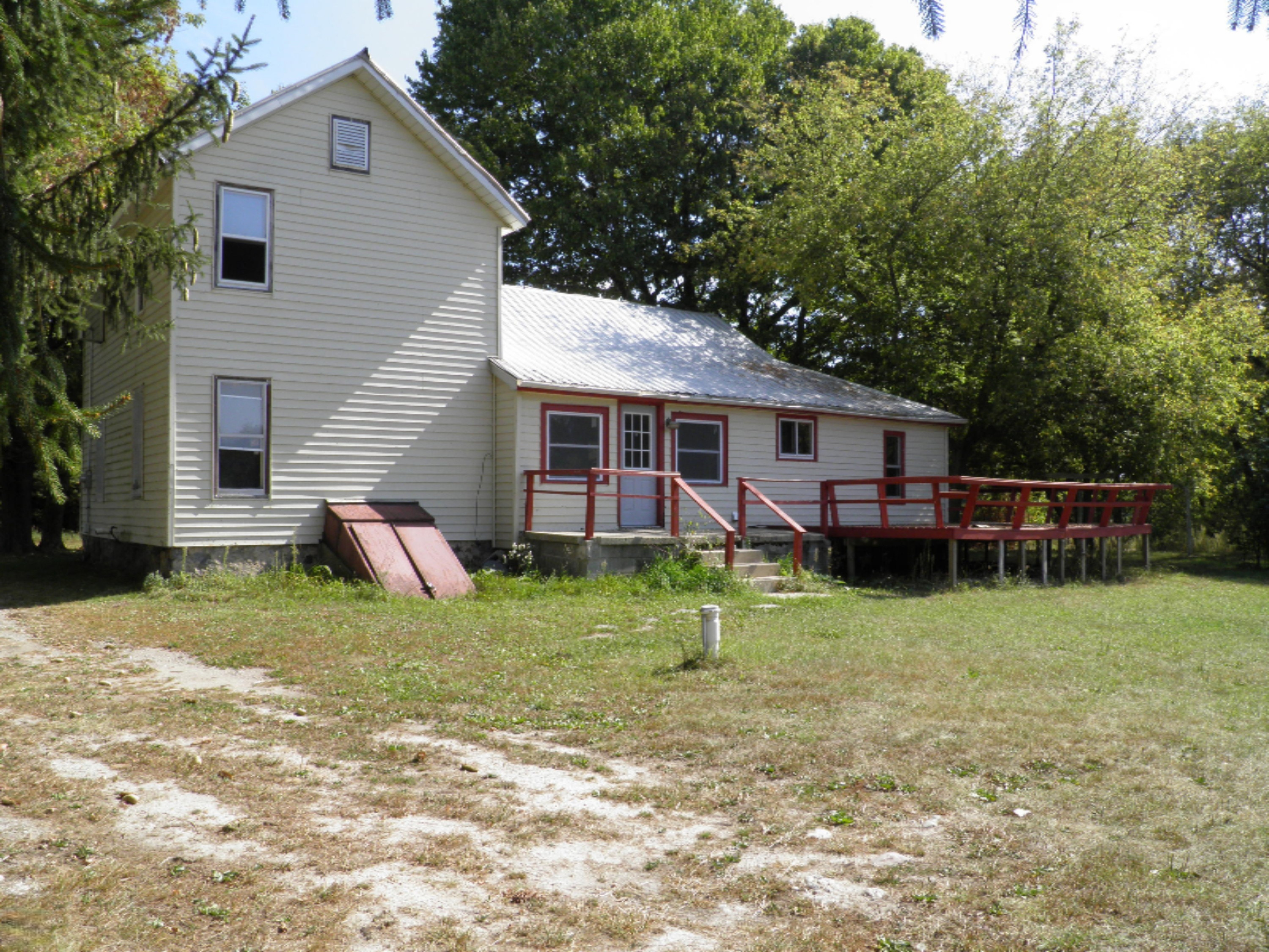 3240 South Hillman Road Sidney, MI 48885 - Photo 13 of 19 P9230069