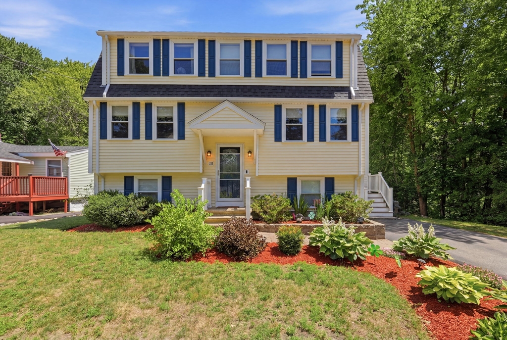 18 Tremont Street Billerica, MA 01821 - Photo 1 of 42