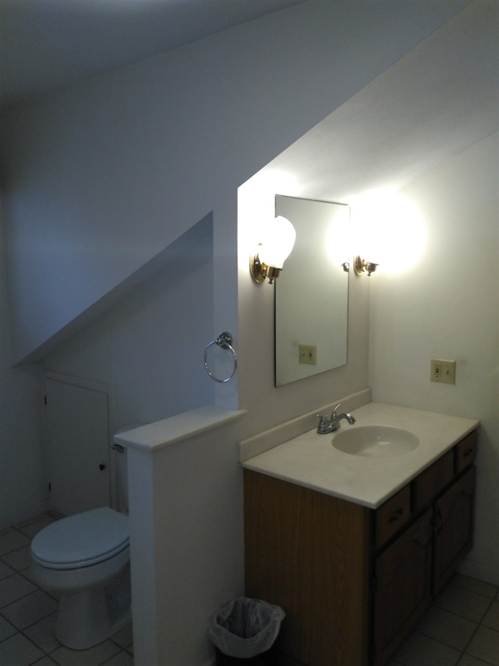 2 Lady Slipper Court Rochester, NH 03867 - Photo 10 of 13 Gallery Image 10