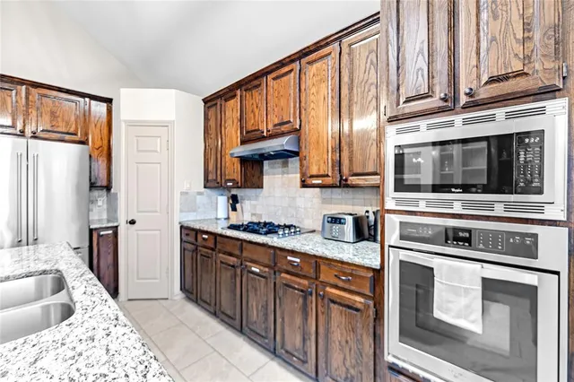 $5,000 | 5202 Heatherdale Drive, Grapevine, TX 76051