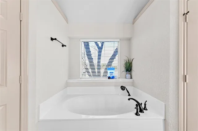 $5,000 | 5202 Heatherdale Drive, Grapevine, TX 76051