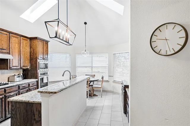 $5,000 | 5202 Heatherdale Drive, Grapevine, TX 76051