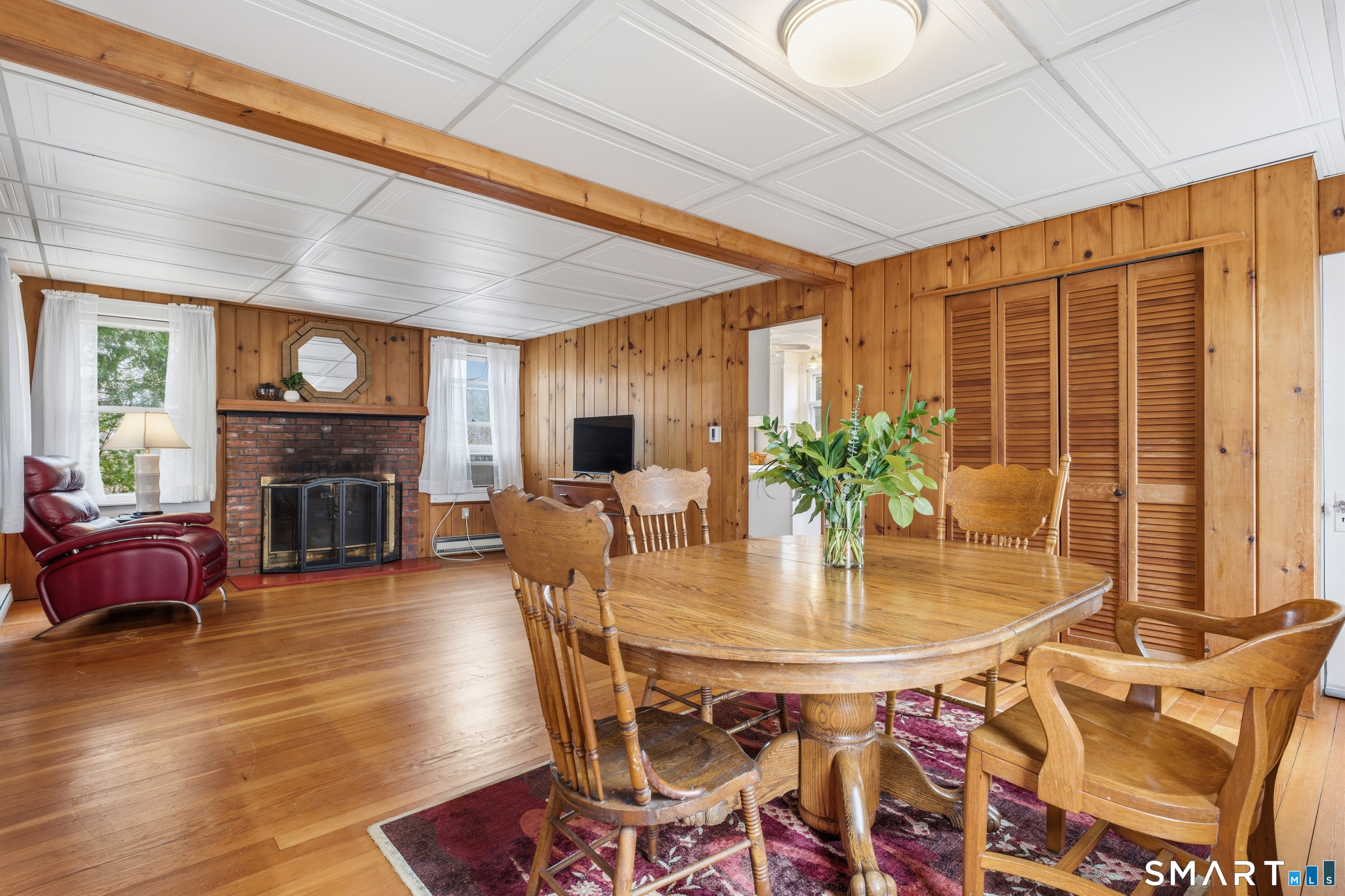 7 Pent Road Madison, CT 06443 - Photo 13 of 39 Combined living and dining rooms.