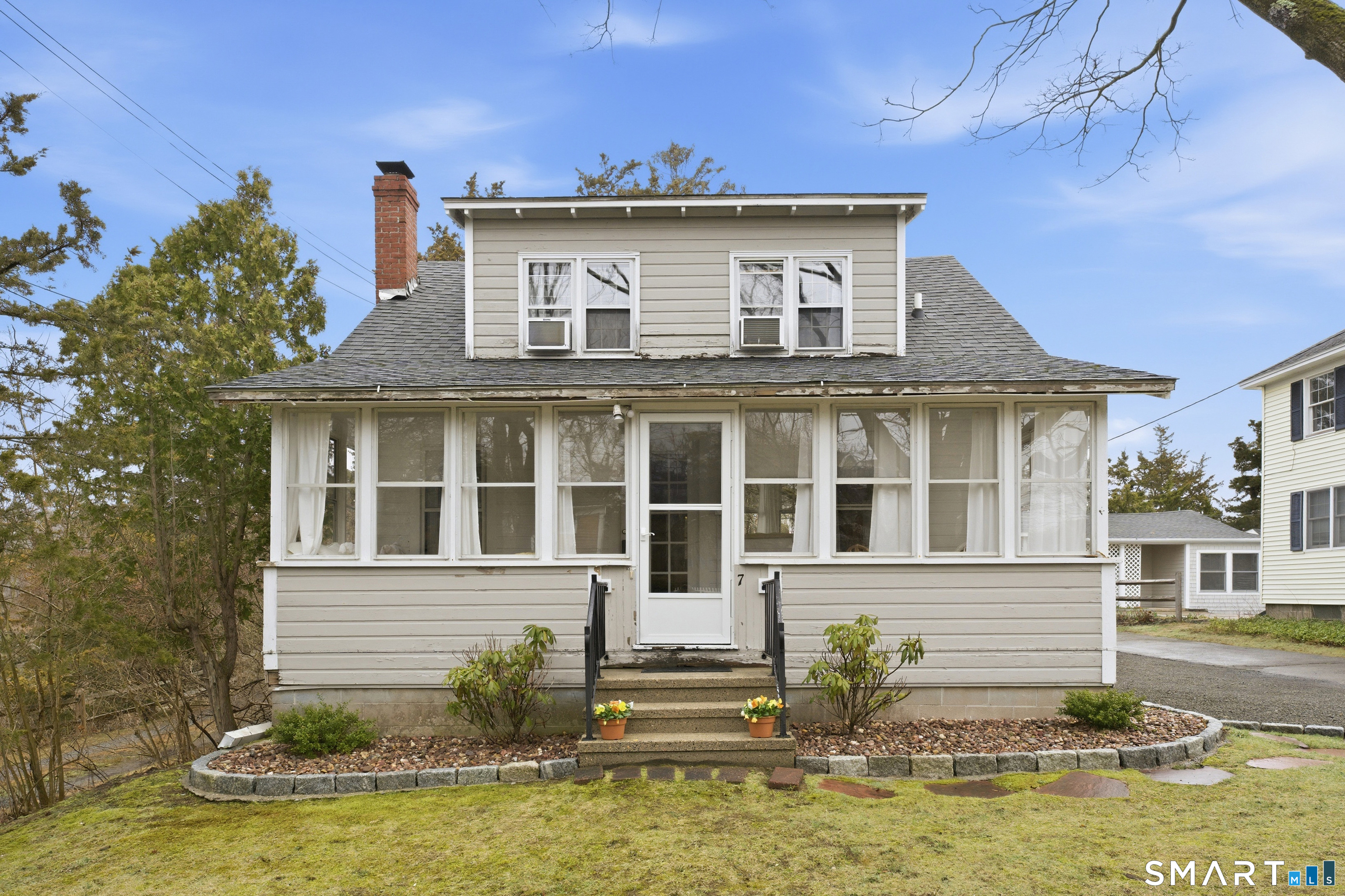 7 Pent Road Madison, CT 06443 - Photo 2 of 39 Vintage bungalow with seasonal cottage.