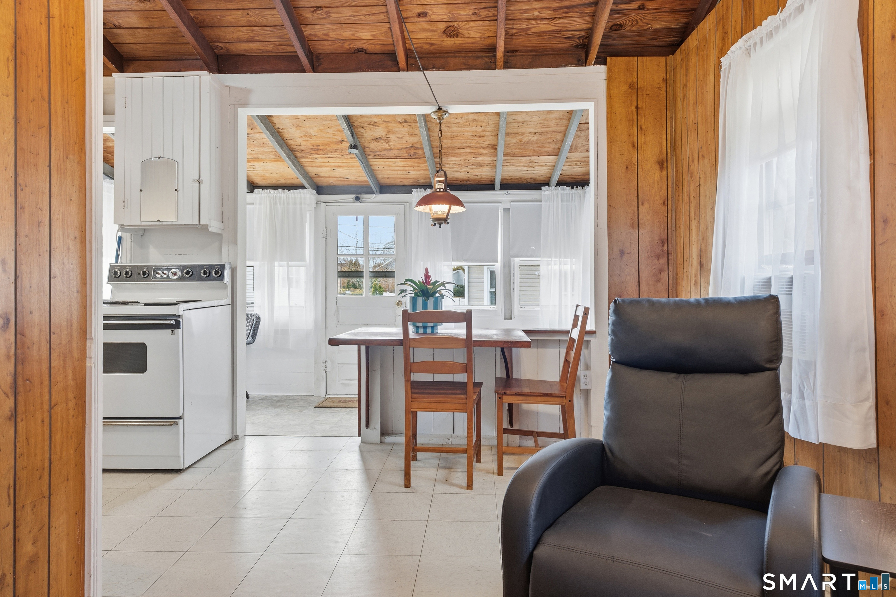 7 Pent Road Madison, CT 06443 - Photo 35 of 39