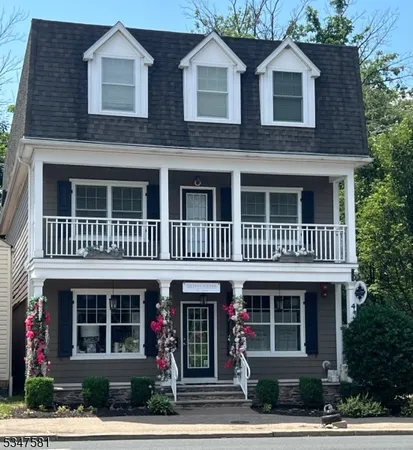 $2,200 | 4 Centennial Avenue, Unit E, Cranford, NJ 07016