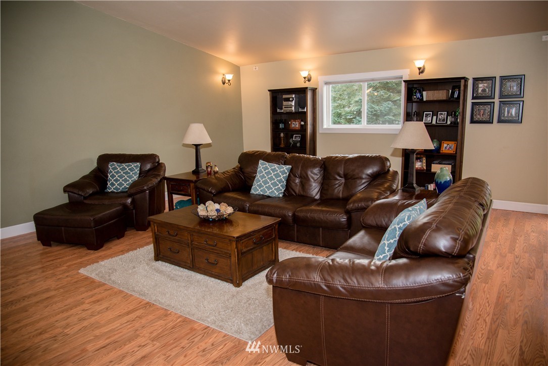 6952 Mission Road Everson, WA 98247 - Photo 8 of 23