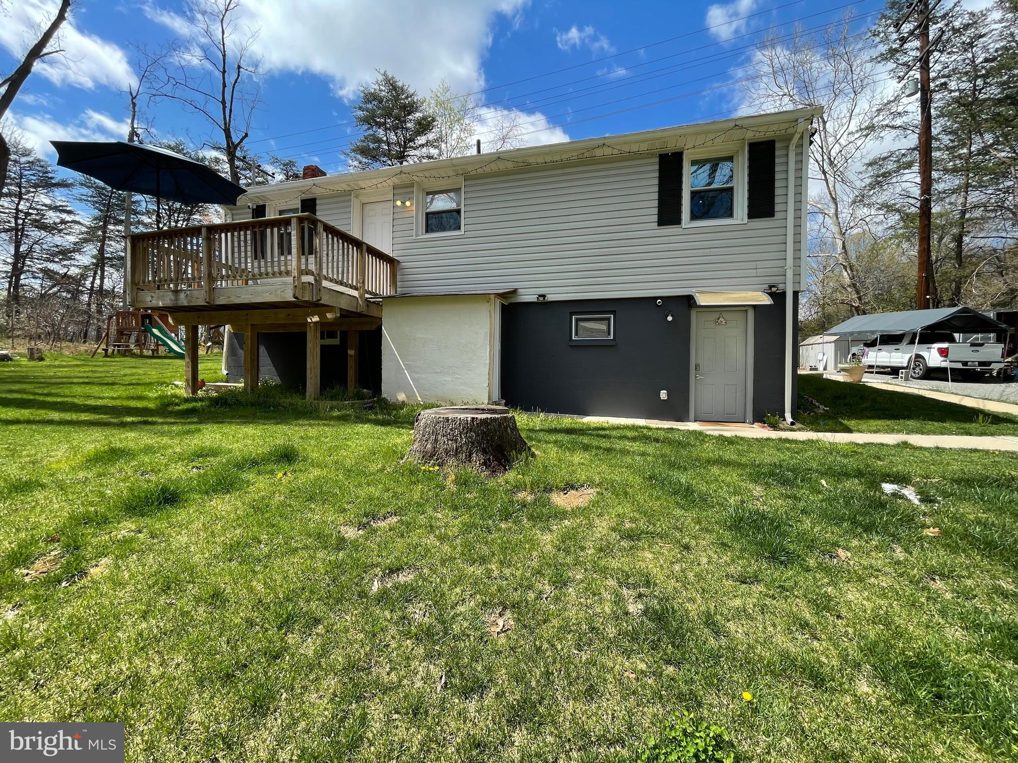 7237 Old Columbia Road Columbia, MD 21046 - Photo 1 of 44 2 lever rambler with 1.2+ acres of land & privacy