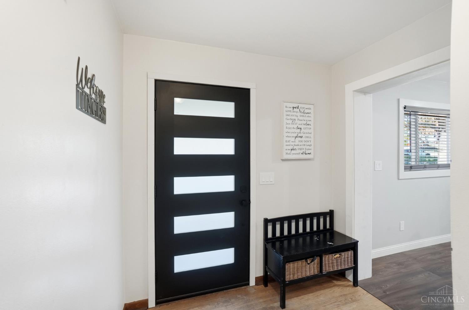 5668 Haubner Road Cincinnati, OH 45247 - Photo 8 of 58
