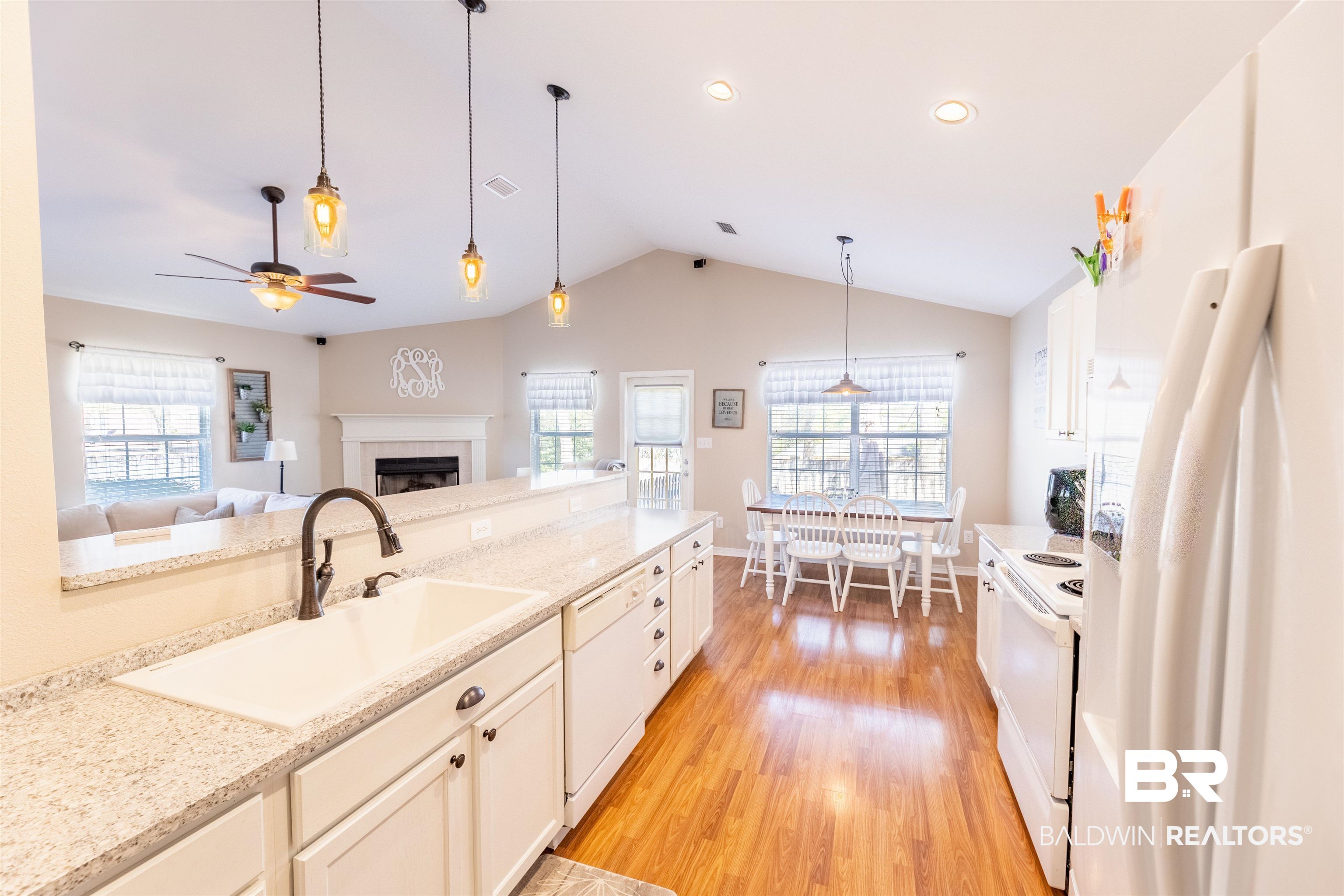 11115 Pontchartrain Loop Daphne, AL 36526 - Photo 5 of 14