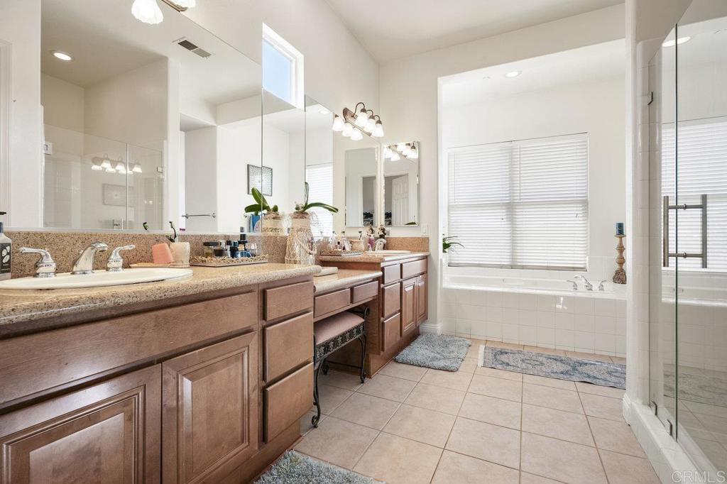 27051 Toyon Ridge Trail Valley Center, CA 92082 - Photo 17 of 61