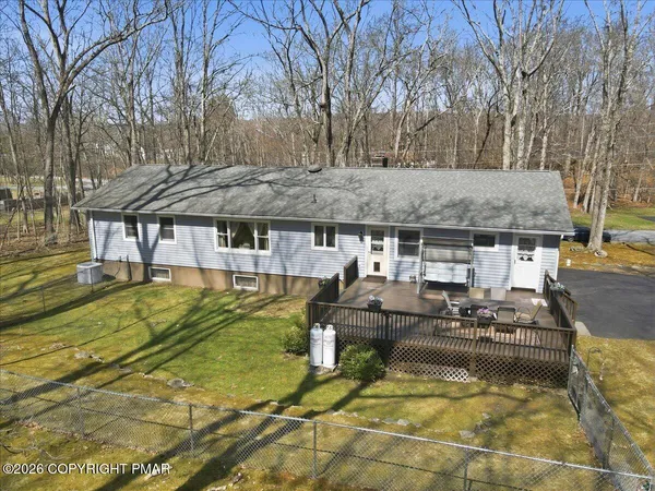 $339,900 | 20 Huckleberry Drive, East Stroudsburg, PA 18302