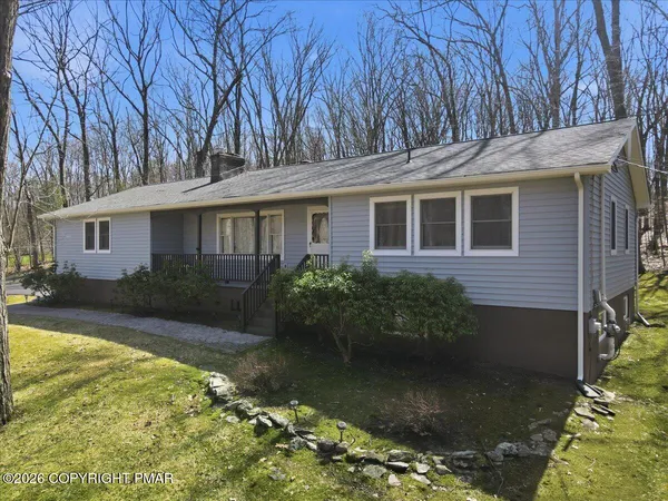 $339,900 | 20 Huckleberry Drive, East Stroudsburg, PA 18302