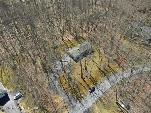$339,900 | 20 Huckleberry Drive, East Stroudsburg, PA 18302