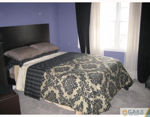 533 Edpas Road New Brunswick, NJ 08901 - Photo 9 of 10