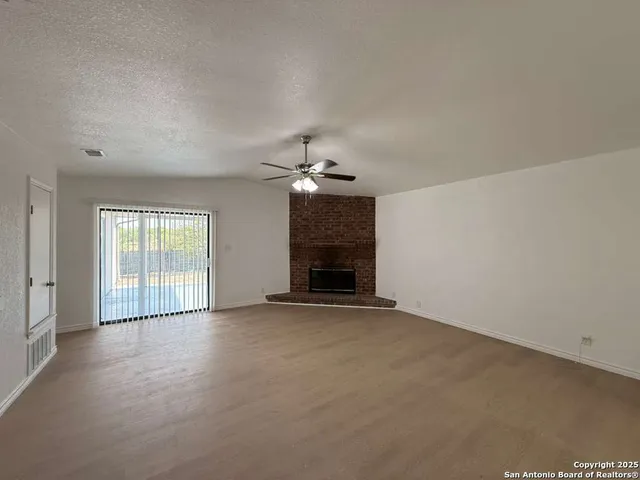 $2,000 | 8307 Maple Ridge Drive, San Antonio, TX 78239