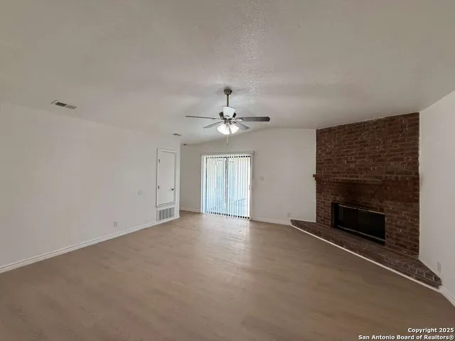 $2,000 | 8307 Maple Ridge Drive, San Antonio, TX 78239
