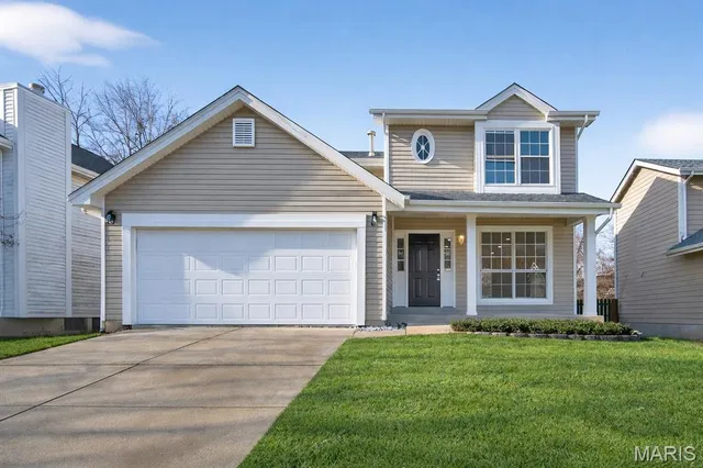 $2,590 | 1447 Pepperdine Court, Ballwin, MO 63021