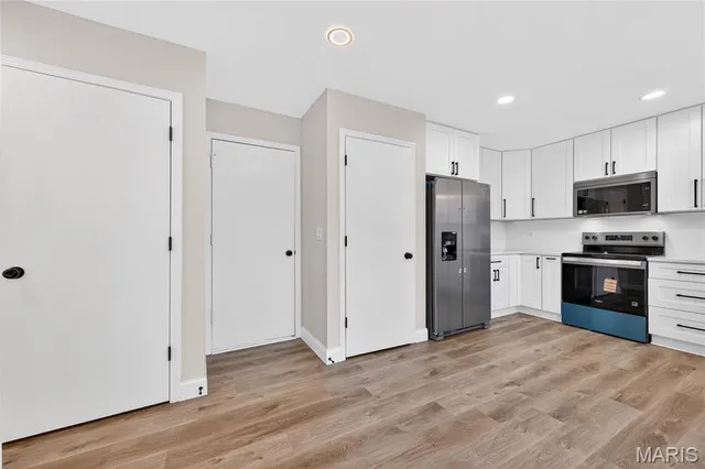 $2,590 | 1447 Pepperdine Court, Ballwin, MO 63021