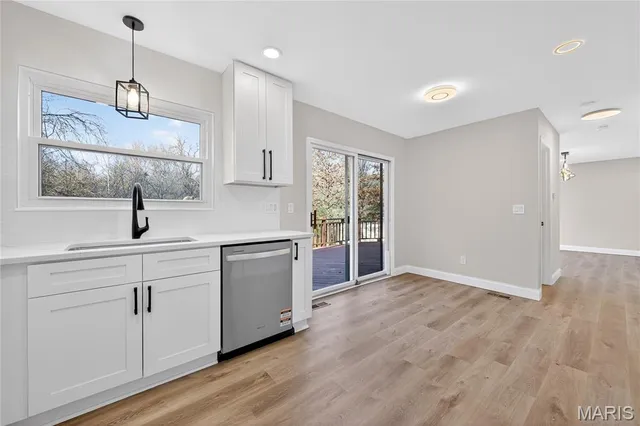 $2,590 | 1447 Pepperdine Court, Ballwin, MO 63021