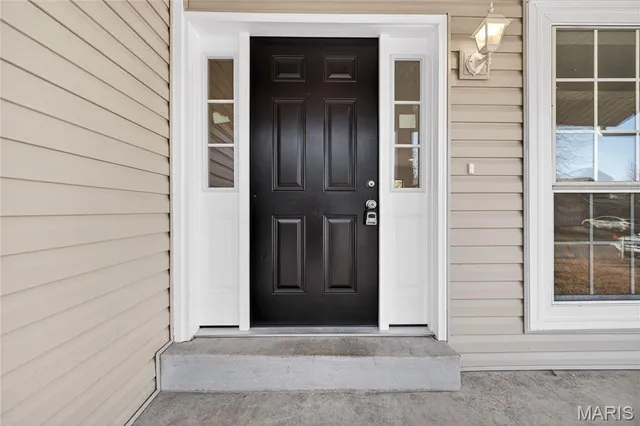 $2,590 | 1447 Pepperdine Court, Ballwin, MO 63021