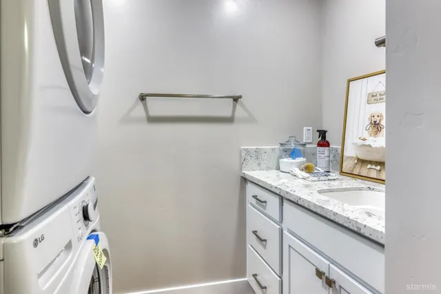 $709,000 | 1352 Tata Lane, South Lake Tahoe, CA 96150